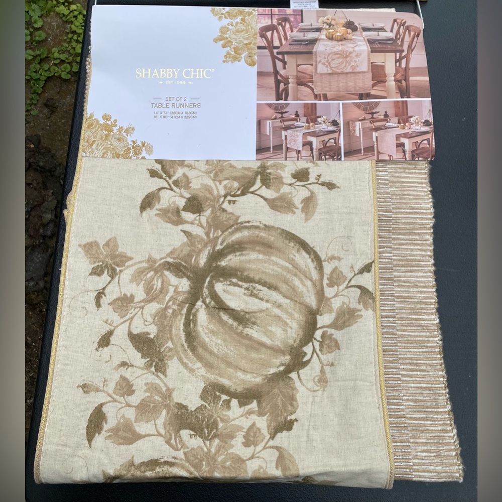 Shabby Chic Cream and Brown Pumpkin Table Runner